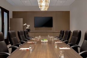 Ramada Plaza by Wyndham Calgary Downtown