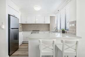 Beachcomber Surfers Paradise