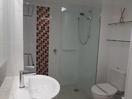 Beachcomber Surfers Paradise