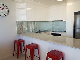 Beachcomber Surfers Paradise