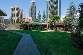 Beachcomber Surfers Paradise