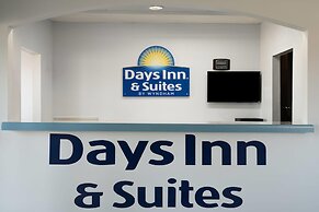 Days Inn & Suites by Wyndham Byram