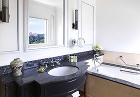 InterContinental Singapore by IHG