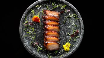 InterContinental Singapore by IHG