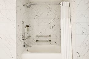 Hotel Cleveland, Autograph Collection