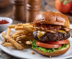 Travelodge by Wyndham Saskatoon