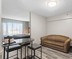 Travelodge by Wyndham Saskatoon