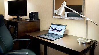 Park Inn By Radisson Toronto - Markham
