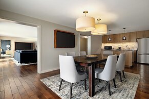 DoubleTree by Hilton Pittsburgh - Green Tree
