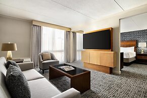 DoubleTree by Hilton Pittsburgh - Green Tree