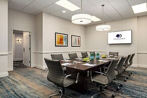 DoubleTree by Hilton Pittsburgh - Green Tree