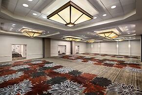 DoubleTree by Hilton Pittsburgh - Green Tree