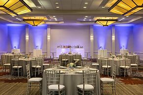 DoubleTree by Hilton Pittsburgh - Green Tree