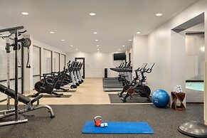 DoubleTree by Hilton Pittsburgh - Green Tree