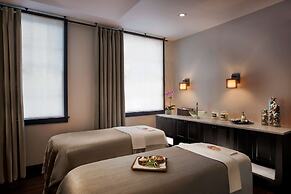 Casa Marina Key West, Curio Collection by Hilton