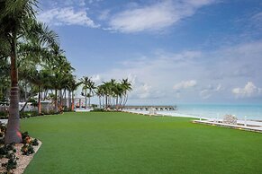 Casa Marina Key West, Curio Collection by Hilton