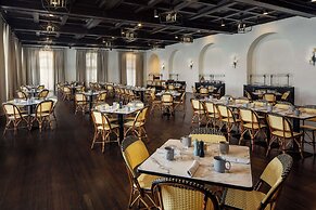 Casa Marina Key West, Curio Collection by Hilton