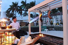 Casa Marina Key West, Curio Collection by Hilton