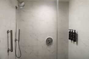 Casa Marina Key West, Curio Collection by Hilton