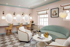 Casa Marina Key West, Curio Collection by Hilton