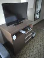 Baymont by Wyndham Madison Heights Detroit Area