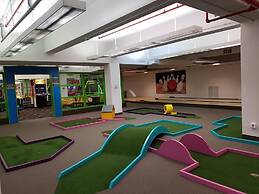 Crowne Plaza Kitchener-Waterloo by IHG