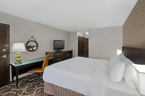 Crowne Plaza Kitchener-Waterloo by IHG