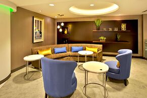 Crowne Plaza Kitchener-Waterloo by IHG