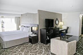 Crowne Plaza Kitchener-Waterloo by IHG