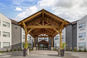 Best Western Plus Rose City Suites