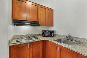 Best Western Plus Rose City Suites