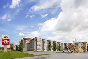 Best Western Plus Rose City Suites