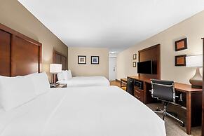 Comfort Inn & Suites Durham near Duke University