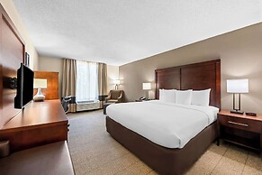 Comfort Inn & Suites Durham near Duke University