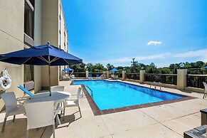 Comfort Inn & Suites Durham near Duke University