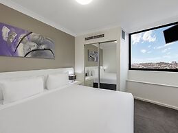 Park Regis North Quay