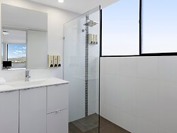 Park Regis North Quay