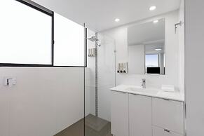 Park Regis North Quay