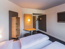 B&B HOTEL Aachen City-Ost