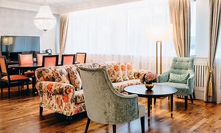 Hotel Bristol