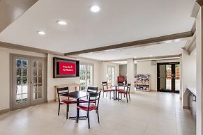 Red Roof Inn PLUS+ Dallas – Addison