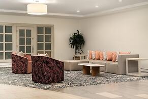 DoubleTree by Hilton Virginia Beach