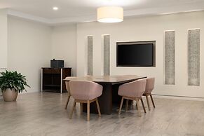 DoubleTree by Hilton Virginia Beach