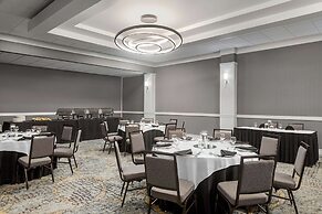 Doubletree by Hilton Fort Myers at Bell Tower Shops