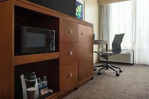 Doubletree by Hilton Fort Myers at Bell Tower Shops