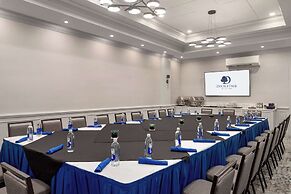 Doubletree by Hilton Fort Myers at Bell Tower Shops