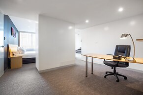 Holiday Inn Melbourne Airport by IHG