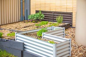 Holiday Inn Melbourne Airport by IHG