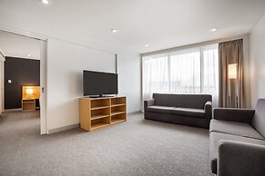 Holiday Inn Melbourne Airport by IHG