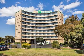 Holiday Inn Melbourne Airport by IHG
